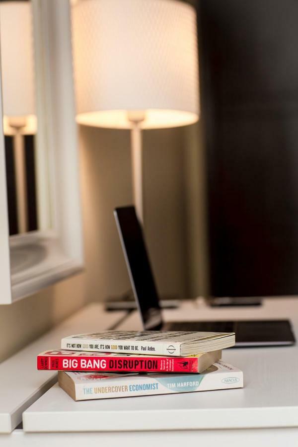 Prime Retreats- Downtown Dubai Apartment ภายนอก รูปภาพ